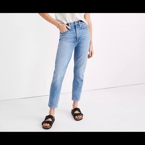 Madewell THE MOM JEANS size 29